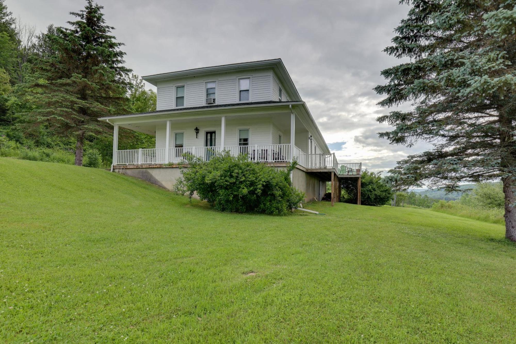 Private Retreat With Deck 1 Mi From Cowanesque Lake Lawrenceville المظهر الخارجي الصورة